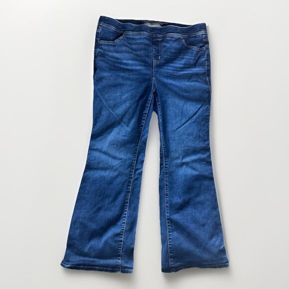 Torrid Lean Jean Slim Boot Super Soft Pull-On Jeans Blue Size 28 - Picture 2 of 8